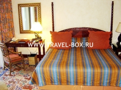 the palace hotel, room.jpg